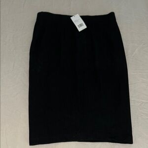 VINCE NWT Classic Black Women's Skirt